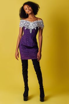 This vintage 80's purple Jessica McClintock Gunne Sax mini dress is super gorgeous! With this off-the-shoulder look you'll turn heads at any party or social event! Size + Care- Size: S- Chest: 36in- Length: 21in- Sleeve Length: N/A- Origin: Made in USA- Brand: Jessica McClintock Gunne Sax- Material: 80% Nylon, 9% Polyester, 5% Spandex- Care: Machine Wash Cold Strapless Fitted Purple Bodycon Dress, Fitted Off Shoulder Mini Dress For Cocktail, Purple Fitted One-shoulder Dress, Fitted One-shoulder Purple Dress, Fitted Off-shoulder Mini Dress For Cocktail, Evening Strapless Purple Bodycon Dress, Purple Strapless Evening Bodycon Dress, Evening Purple Strapless Bodycon Dress, Strapless Purple Bodycon Evening Dress