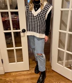 Midsize Sweater Vest Outfit, Black And White Sweater Vest Outfit, Houndstooth Sweater Vest Outfit, Checkered Sweater Vest Outfit, Black And White Vest Outfit, Houndstooth Vest Outfit, Checker Vest Outfit, Houndstooth Sweater Outfit