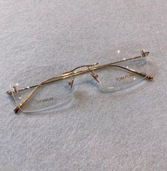 Vintage Glasses Aesthetic, 90s Glasses, Tom Ford Glasses, Cute Glasses