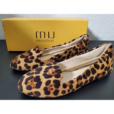 New In Box. Musshoe Women's Leopard Print Round Toe Loafers Flats Memory Foam, Size 6. Comes From Smoke-Free Environment. Thank You For Your Interest. Flat Shoes Women, Loafer Flats, New Color, Memory Foam, Black And Brown, Leopard Print, Loafers, Size 6, Thank You