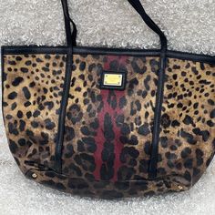 Dolce & Gabbana Leopard Print Coated Canvas Tote Bag. Minor Signs Of Wear, Scuffs. See Pictures Designer Leather Bags In Leopard Print, Designer Leopard Print Bag For Everyday Use, Designer Rectangular Bag In Leopard Print, Luxury Leopard Print Bags For Formal Events, Elegant Leopard Print Shoulder Bag For Travel, Elegant Everyday Leopard Print Bag, Elegant Leopard Print Shoulder Bag For Daily Use, Luxury Tortoiseshell Rectangular Bags, Luxury Leather Bags In Leopard Print