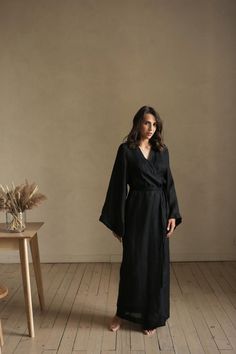 Luxury Black Robe With Kimono Sleeves, Luxury Summer Maxi-length Abaya, Black Spa Robes, Luxury Loungewear Robe With Tie Waist, Solid Black Kimono, Long Flowy Linen Robe, Luxury Elegant Robe For Daily Wear, Long Robe Modal, Luxury Black Robe For Women