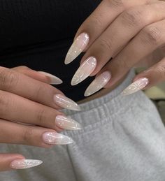 cute nails Diy Prom, Unghie Sfumate, Kutek Disney, 2024 Nails, Almond Nails Designs, Almond Acrylic Nails, Sparkle Nails, Nails Summer, Prom Nails