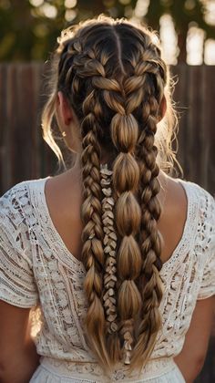 4 Gorgeous Four-Way Jumbo Boho Braids for Any Occasion Braids For Blonde Hair, Braids Dutch Braid, Hair With Braids, Jumbo Boho Braids, Competition Hair, Braided Hairstyles For Teens, Fishtail Braid