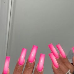 Orange Aura Nails, Nice Hands, Gold Acrylic Nails, Airbrush Nails, Diy Acrylic Nails, Pretty Nail Designs, Nail Products, Unique Acrylic Nails