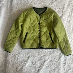 Vans Jacket M- New Forces Quilted Black Snap Up Coat Reversible Never Worn I Took The Tags Off, Thinking I Would Wear This And I Didn’t So The Tags Are Included Which Are In The Pocket Vans Jacket, Vans Green, Womens Vans, Force, Jackets & Coats, Jackets For Women, Tags, Green, How To Wear