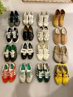 Sneaker Rotation Men, Shoe Rotation Men, Shoes Rotation, Shoe Rotation, Reps Shoes, Nike Yeezy, Shoes Golden Goose, Sneaker Nike, Pretty Shoes Sneakers