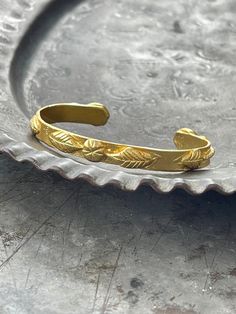 21 ct gold plated brass. Egyptian motif bangle                            Designed by our Turkish designer. Handcrafted with great care. please away from purfume or any kinds of alcohol and liquid. Egyptian Accessories, Egyptian Bracelet, Egyptian Motifs, Boho Bangle, The Bangles, Egyptian Jewelry, Gift For Woman, Bangle Designs, Bracelet Bangle