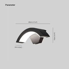 the side view of an outdoor light with measurements