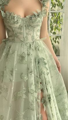 Prom Dresses Elegant, Gaun Fashion, Dresses Formal Elegant, Evening Party Gowns, Womens Prom Dresses, Prom Dress Inspiration, Cute Prom Dresses, Ball Gowns Evening, Pretty Prom Dresses