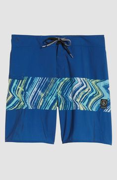 $40 Volcom Kid's Boy's Blue Macaw Beach Board Swimming shorts Swimwear Size 29 Description Colorful graphics energize wave-ready board shorts cut from quick-drying fabric for comfort in and out of the water. Cinch Fly lace-up closure Side zip-welt pocket 92% polyester, 8% elastane Machine wash, line dry Imported Kids' Wear About Us We sell only 100% authentic clothing from new with tags to gently used. We have a 100% authentic or money back guarantee on every item we sell. Items are listed daily Blue Swimwear With Built-in Shorts For Vacation, Beachwear Blue Short Swim Trunks, Blue Tropical Shorts For Beach Season, Blue Tropical Shorts For Summer, Blue Tropical Short Swimwear, Tropical Blue Bottoms For Summer, Blue Tropical Swim Trunks, Blue Summer Swimming Shorts, Blue Beach Shorts For Beach Season