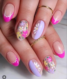 Patterned Nails, Ruby Nails, Deco Nails, Retro Nails, Nail Design Inspiration, Nail Polish Art, Her Nails