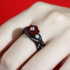 VANCARO Vintage Style Two Tone Black Ring With Red Rose Flower Design Rose Flower Design, Unique Roses, Red Rose Flower, Black Ring, Rose Engagement Ring, Designer Fashion Jewelry, Unique Ring, Unique Designers, Silver Roses