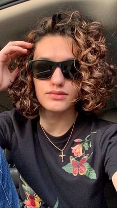 Guys Long Curly Hairstyles, Male Long Curly Hairstyles, Curly Hair Men Medium, Long Curly Hair Guys, Curly Guy Hairstyles, Boy Long Curly Hair, Boys Long Curly Hair, Guys With Long Hair Curly, Mens Long Curly Hairstyles