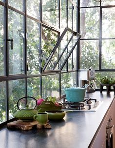 an instagram page with pots and pans on the counter