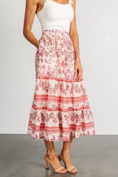 Casual Tiered Maxi Skirt For Brunch, Casual Pink Tiered Bottoms, Casual Pink Maxi Skirt For Brunch, Pink Floral Print Maxi Skirt For Brunch, Feminine Maxi Skirt With Elastic Waistband For Brunch, Casual Tiered Maxi Skirt With Floral Print, Feminine Tiered Lined Maxi Skirt, Pink Tiered Bottoms For Summer, Casual Tiered Bottoms With Floral Print