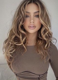 Highlight Trends 2023, 2023 Brown Hair Trends, Hair Colour 2023 Trends Women, Best Hair Colour For Brown Eyes, 2024 Hair Trends For Women Long, 2023 Hair Color Trends For Women, Hair Color For Tan Skin Asian, Hair Color For Brown Skin Latina, Type 2 Wavy Hair