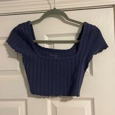 Ultra Crop Top, Dark Blue Clothes, Blue Crop Top Outfit, Navy Blue Outfits, Crop Tops Aesthetic, Aesthetic Crop Tops, Pastel Crop Top, Blue Top Outfit, Shirts To Buy