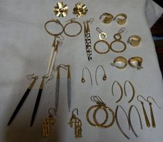 The earrings are made from brass  with a lot of love and care.  Gift for her. The are light in weight and comfortable to wear.   Listing for 15 pairs of earrings. For more earrings, follow the link. https://www.etsy.com/listing/877330893/african-unique-earrings-gift-for-her?ref=shop_home_active_8 Dhl shipping express **Happy shopping** Thank you. Hand Forged Metal Earrings, Hand Forged Gold Earrings, Jewellery Women, Metal Jewelry Making, Bone Earrings, Wholesale Earrings, African Earrings, Hammered Earrings, Women Earrings