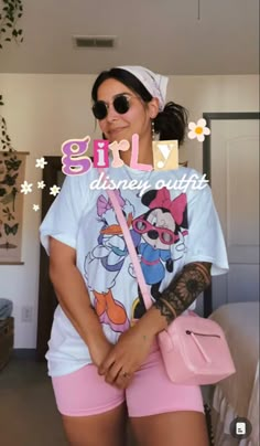 Everyday Disney Outfits, Disney Plus Outfits, Colorful Disney Outfits, Disney World Outfit Inspiration, Summer Outfits Disneyland, Biker Short Disney Outfit, Midsize Theme Park Outfits, Disneyworld Summer Outfits Women, Seaworld Outfit Ideas Summer