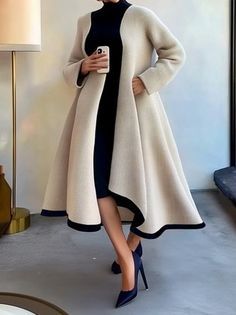 Checkered Coats For Women, Womens 2024 Fall Fashion Trends, Hoodie Office Outfit, Anniversary Dinner Outfit Classy, Cold Day Outfit For Work, Casual Fall Outfits For Women 2024, Cold Weather Dress Outfits, Work Style Women, Cute Coats For Women