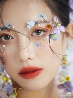 Debut Photoshoot, Sweet 17, Inspo Makeup, Flower Makeup, Photographie Portrait Inspiration, Fairy Makeup, Creative Makeup Looks