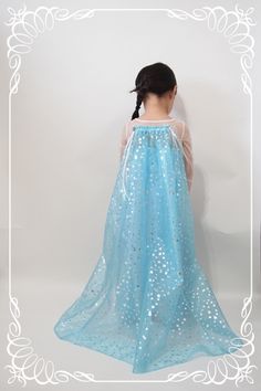 Frozen Princess Dress, Recycling Clothes, Elsa Frozen Costume, Anna Und Elsa, Anna Costume, Disney Frozen Party, Frozen Snow, Elsa Costume