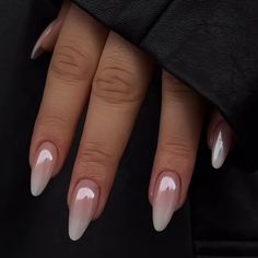 Perfect Ombre Nail Art for a Bright and Stylish Look – Queencloth Nail Art French, Fake Nails Long, Long Stiletto, Recipes Cookies, Nagel Tips, French Nail Art, Nails Set, Nail Supplies