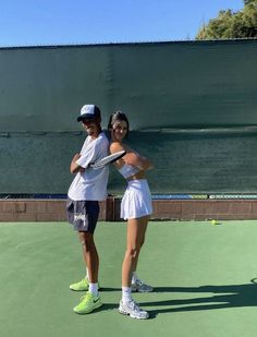 Kendall Jenner News, Kendall Jenner Aesthetic, Estilo Madison Beer, Tennis Pictures, Tennis Aesthetic, Tennis Outfits, Tennis Life, Super Rich Kids, Kendall Jenner Outfits