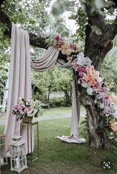 Wedding Altar, Altar Ideas, Blush Fabric, Wedding Altars, בר מצווה, Breathtaking Wedding, Floral Ideas