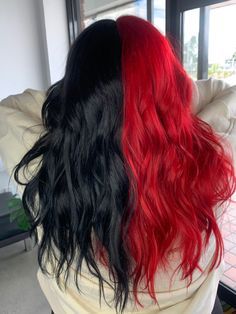 Half Colored Hair, Split Dye Hair Ideas, Dye Hair Ideas, Split Dye Hair, White Ombre Hair, Red Purple Hair, Split Dye