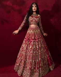 Red Bridal Lehenga Choli Dress in Premium Raw Silk Indian Wedding Bridal Outfits, Indian Bridal Wear Red, Red Wedding Lehenga, Red Bridal Lehenga, Flared Lehenga, Blue Dupatta, Lehenga Bridal, Red Bridal Dress, Choli Dress