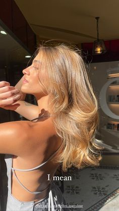 Honey Blonde Hair Bob, Hair Glow Up, Sofia Vergara Hair Color, Hair Salon Aesthetic, Butterscotch Hair, Honey Blonde Bob, Bronde Balayage, Blonde Hair Inspiration