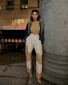 Elegantes Outfit Damen, Rok Outfit, New York Outfits, Fashion Week Outfit, Paris Mode, Ny Fashion, Autumn Street Style, Looks Chic