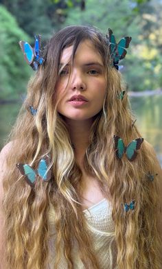 Blue Morpho, a Stonehart campaign featuring the new butterfly hair pins and butterfly crowns. Butterfly In Hair, Butterfly Hair Pins, Feather Hair Pieces, Small Butterflies, Halo Jewelry, Butterfly Crown, Blue Morpho Butterfly, Glow Stars, Enchanted Wood