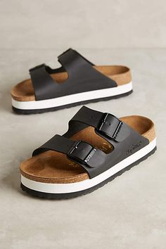 Birken Stocks, Palm Slippers, Go Viral On Tiktok, Trendy Slippers, Mens Sandals Fashion, Gents Shoes, Leather Slippers For Men, Soft Sandals, Viral On Tiktok