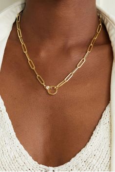 Sorellina paperclip chain necklace in yellow gold. 18k yellow gold 0.10 ctw diamonds 18" L Real Gold Chains, Gold Link Necklace, Paperclip Necklace, Paperclip Chain Necklace, Jewelry Accessories Ideas, Tennis Necklace, Mom Necklace, Yellow Gold Chain, Link Necklace