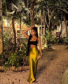 Turks And Caicos Outfits Black Women, Outfits For Jamaica Vacation, Turks And Caicos Outfits, 27 Birthday, Resort Outfits, Tulum Outfits, High Waist Maxi Skirt