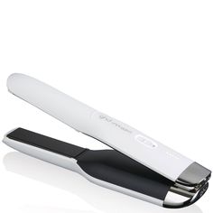 Cordless, compact & lightweight on-the-go styler for up to 20 minutes* of styling performance. Includes a heat-resistant case, USB-C cable, and plug. For quick, sleek and smooth hair on the go - anytime and anywhere, our cordless flat iron delivers up to 20 minutes* of continuous ghd styling performance. Hybrid co-lithium technology maintains the optimum styling temperature of 365°F and high-gloss plates ensure snag-free styling. *Exact run time depends on your hair and styling habits | ghd Unpl Ghd Unplugged, Flat Iron Waves, Ghd Hair, Hair Care Tools, Run Time, Body Sunscreen, Diy Skincare, Cruelty Free Skin Care, Vegan Skincare