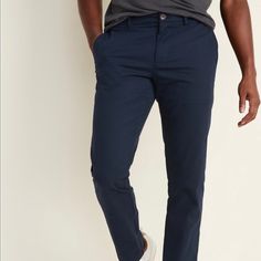 Old Navy. Brand New Condition. Navy Blue. Size 28x32. Dark Khaki Pants, Old Navy Cargo Pants, Grey Pants Men, Navy Pants Men, Grey Chino Pants, Slim Pants Men, Black Chino Pants, Light Blue Pants, Tan Chinos