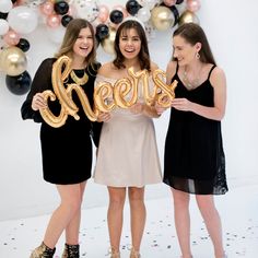 Three girls holding a 46 Gold Mylar Cheers Balloon Yay Balloons, Wedding Balloon Decorations, Diy Balloon, Wedding Anniversary Party, Balloon Diy, Wedding Balloons, Gold Balloons, Graduation Decorations, Confetti Balloons