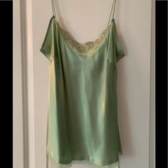 Nwt Gianni Bini Silk Camisole. Mint Green With Silk Ribbon Tie. Spaghetti Straps. Size Medium. Smoke Free And Pet Free Home. Reasonable Offers Are Welcome. Elegant Green V-neck Camisole, Green Camisole Slip Dress For Summer, Green Lace Trim Slip Dress For Summer, Elegant Summer Sleepwear With Spaghetti Straps, Elegant Spaghetti Strap Sleepwear For Summer, Green Scoop Neck Camisole For Spring, Green Sleeveless Party Sleepwear, Elegant Sleeveless Summer Sleepwear, Summer Cami Slip Dress With Lace Trim