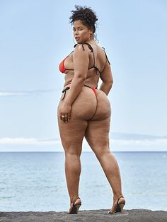 Plus Size Model Outfits, Plus Size Posing, Fashion To Figure, Swim Fashion, Curvy Girl Fashion, Curvy Girl Outfits, Car Girls, Band Workout, Plus Size Swimwear