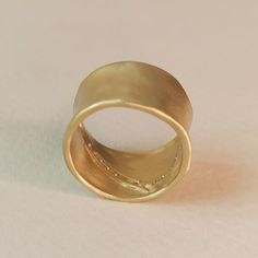 Diamond Gold Band, Gold Band Ring, Diamond Settings, Unique Diamonds, Engraved Jewelry, Diamond Gold, 14k Gold Ring, Favorite Rings, Gorgeous Earrings