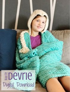 DIGITAL DOWNLOAD, Knitted hooded blanket, Elsa Blanket, Frozen Blanket, Elsa Hood, Chunky knit Blank Disney Knitting, Frozen Blanket, Star Wars Blanket, Projects For Toddlers, Characters Disney, Knitting Patterns Free Blanket, Chunky Crochet Blanket, Chunky Knit Hat, Crochet For Beginners Blanket