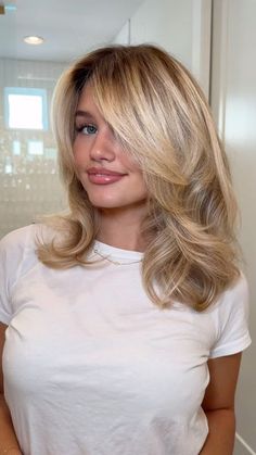 Blonde Layered Hair, Rambut Brunette, Haircuts For Medium Length Hair, Haircuts For Medium Hair, Haircuts Straight Hair