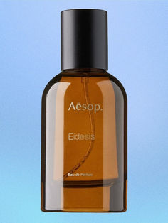 Aesop’s Eidesis fragrance bottles the hallmarks of what the label does best. Its subtle blast of black pepper, frankincense, and sandalwood starts bright and finishes ambery, all offset by a healthy disdain for branded hoopla and inscrutable ingredients. Fragrance Bottles, Black Pepper, Gq, The Label, Fragrance, Stars, Black