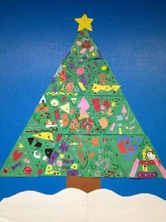 a christmas tree made out of construction paper