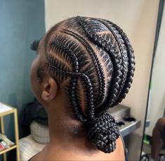 Easy Cornrows Hairstyles, African Hair Braiding Styles Cornrows Natural Updo, 6 Feed In Braids Hairstyles With Design, Stitch Braid Styles, Simple Cornrow Ideas, 6 Feed In Braids Hairstyles, Stitch Braid