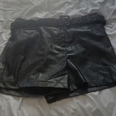 Reposhing This Item I Purchased From @Katiescloset009. Loved It, But Ready To Rotate For Something New. Questions? Leave A Comment Below! Black Leathwr Shorts, Black Chino Shorts, White Chinos, Shorts With Belt, Faux Leather Shorts, Womens Chinos, Black Chinos, Patterned Jeans, Black Short Dress